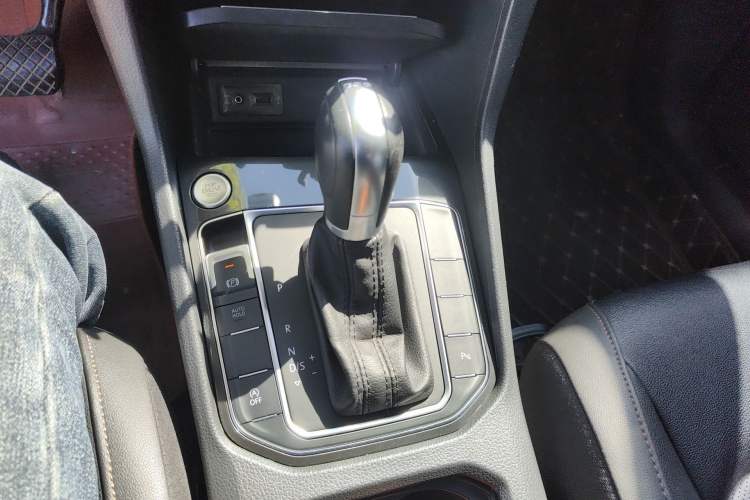 Used Volkswagen Golf Sportsvan 2016 280TSI Automatic Luxury Model