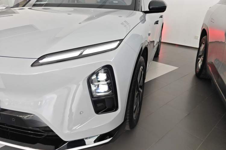 Used Nio ES6 2025 75 kWh Left Front Headlight