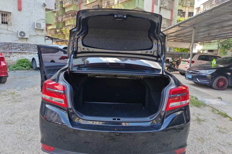 Used Toyota YARiS L Zhi Xiang 2019 1.5E CVT Dynamic Edition China VI compliant Trunk