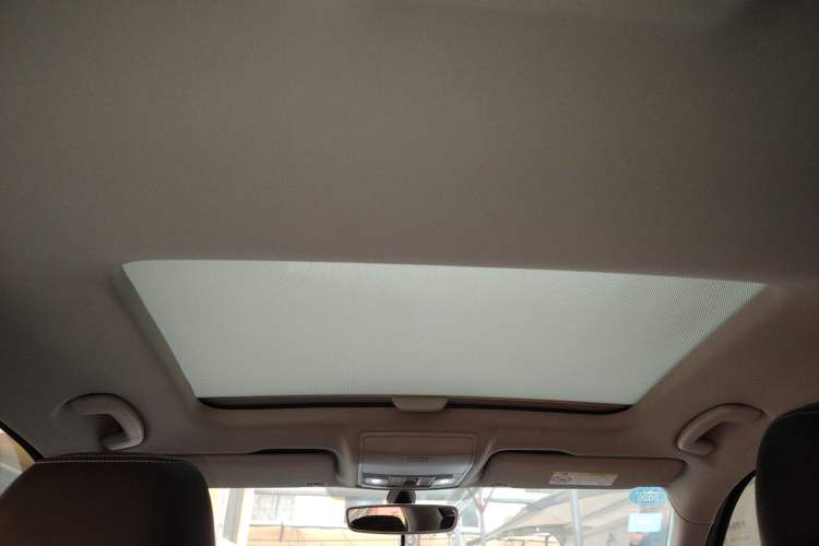 Used Skoda Superb 2018 TSI280 DSG Comfort Edition China V Standard Headliner