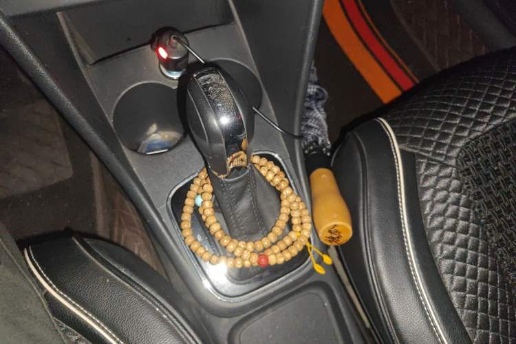 Used Volkswagen Polo 2018 1.5L Automatic Enjoyment Model Gear Lever