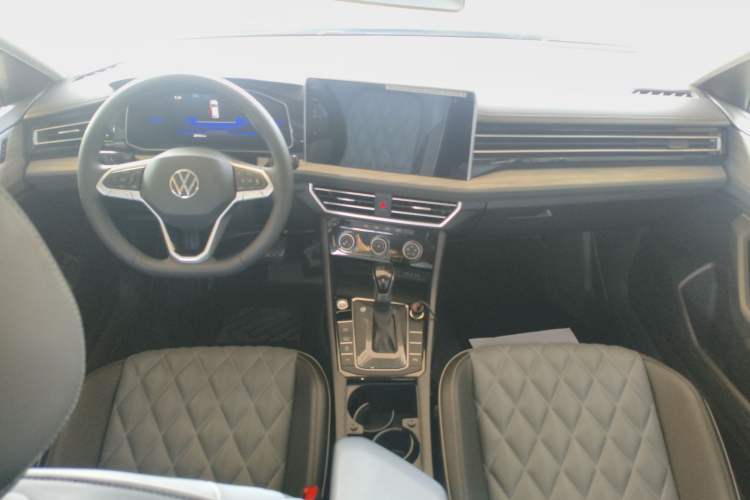 Used Volkswagen Sagitar 2023 300TSI DSG Excellence Edition