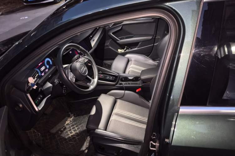 Used Audi A3 2022 A3L Limousine 35 TFSI Fashion Sport Model Left Front Seat