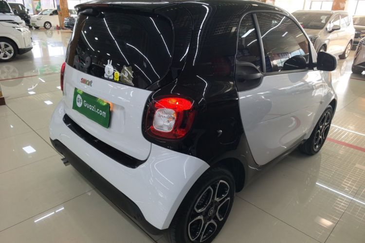 Used smart fortwo 2019 0.9T 66kW Hardtop Wind Power Edition China VI Rear Right 45 Deg