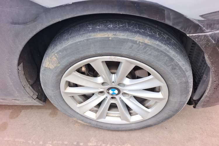 Used BMW 5 Series 2017 520Li Elegant Edition
