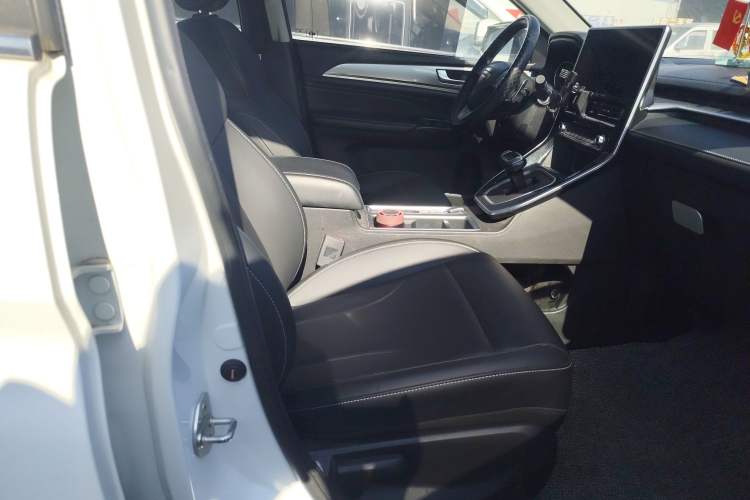 Used Haval M6 2021 PLUS 1.5T DCT Luxury Smart Connectivity Model