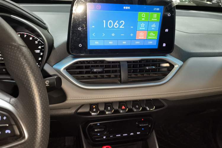 Used Baojun 510 2019 1.5L CVT Enjoyment Model China VI Emission Standard