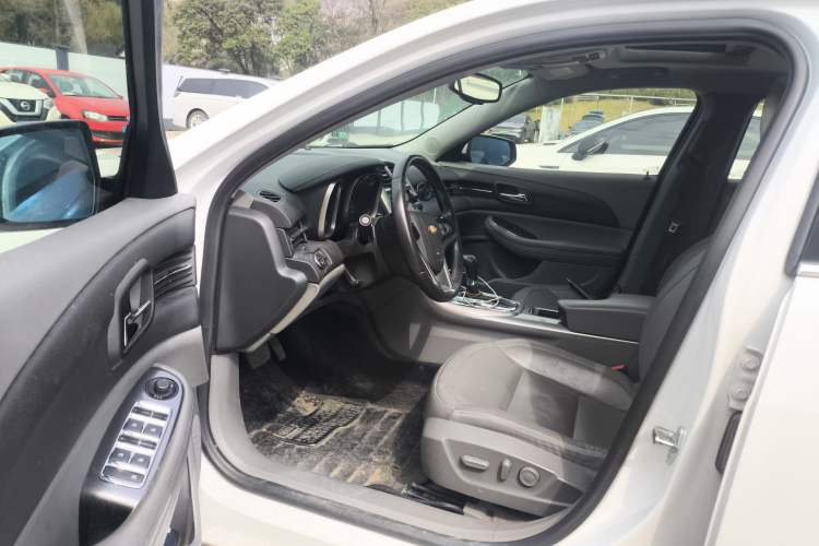 Used Chevrolet Malibu 2014 2.0L Automatic Luxury Edition