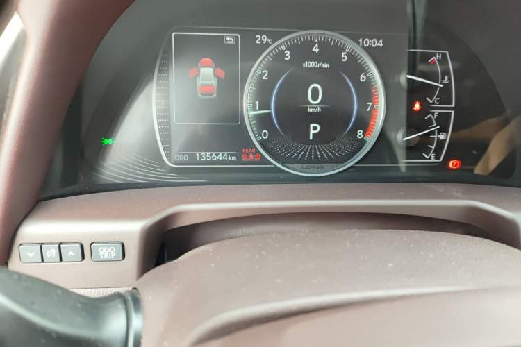 Used Lexus ES 2018 200 Excellence Edition China V Standard Odometer Close Up