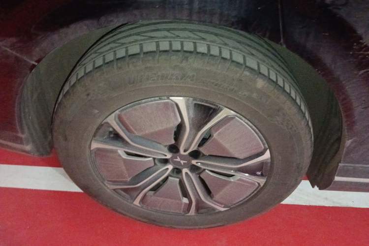 Used XPeng G9 2024 570 Pro Exterior 8