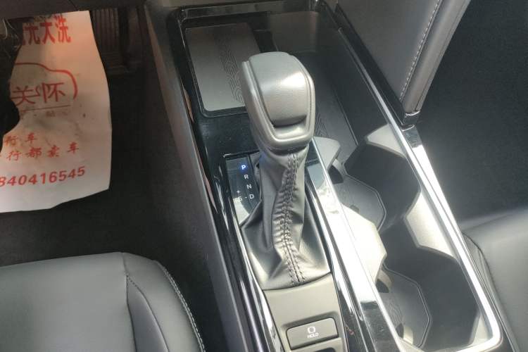 Used Toyota Camry 2024 Dual-Motor 2.0 HE Elite Edition
