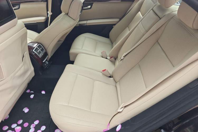 Used Mercedes-Benz S-Class 2011 S 350 L CGI 4MATIC
