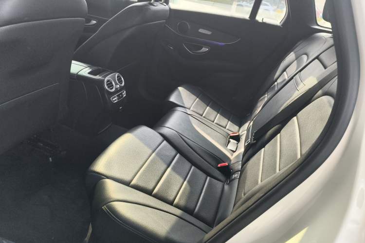 Used Mercedes-Benz GLC 2021 GLC 260 L 4MATIC Luxury Model Left Rear Seat