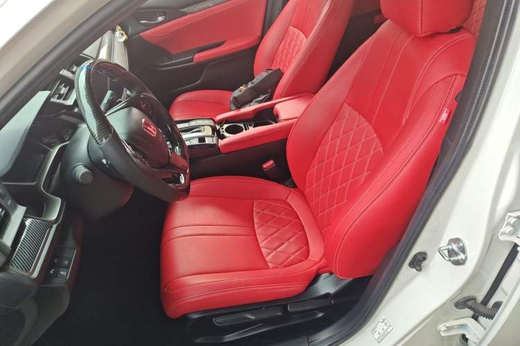 Used Honda Civic 2021 HATCHBACK 220TURBO CVT Trendy Cool Edition