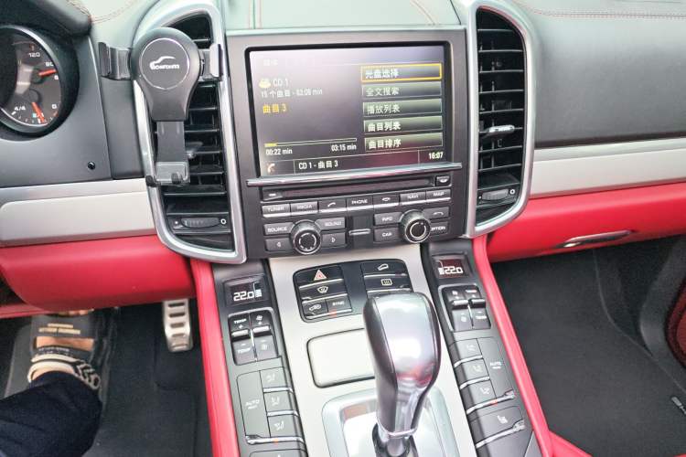 Used Porsche Cayenne 2015 Cayenne Turbo 4.8T Audio And AC Panel