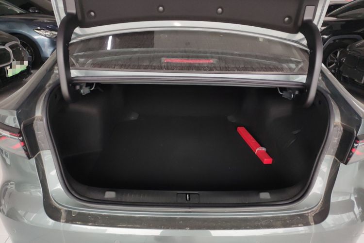 Used Chery Fengyun A8L 2025 1.5 TGDI 145 km Luxury Version
