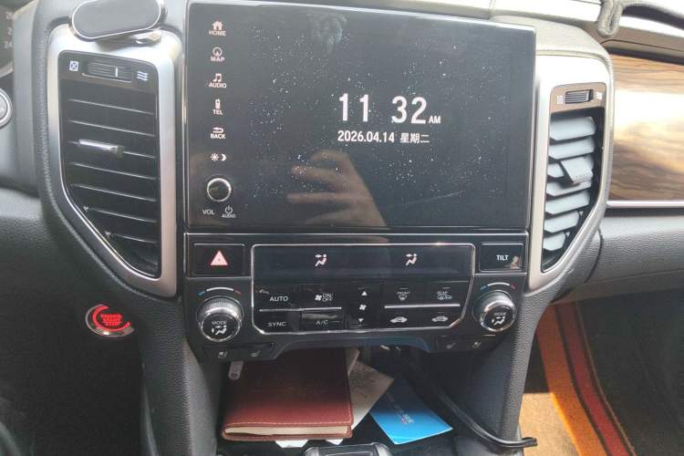 Used Honda UR-V 2017 370TURBO Four-Wheel Drive Prestige Edition China V Audio And AC Panel