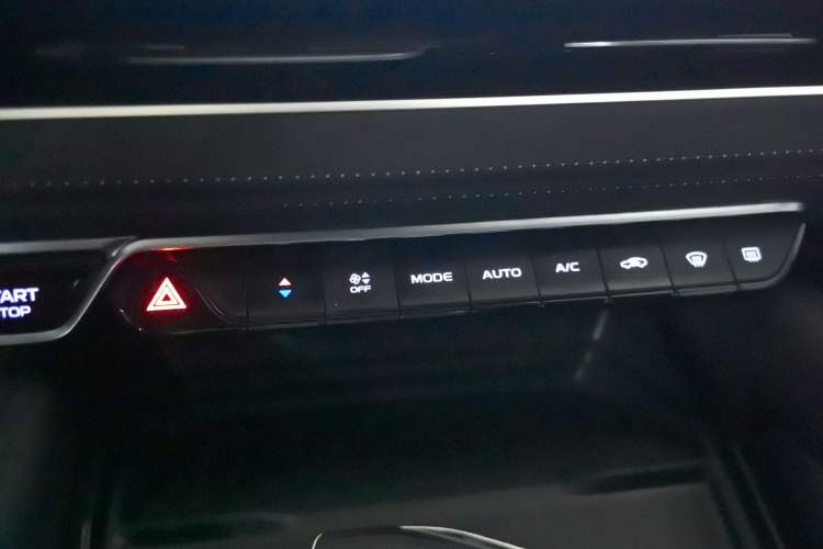 Used Geely Auto Monjaro L 2022 1.5T Thunder Hi·F Plug-in Hybrid Super Rui
