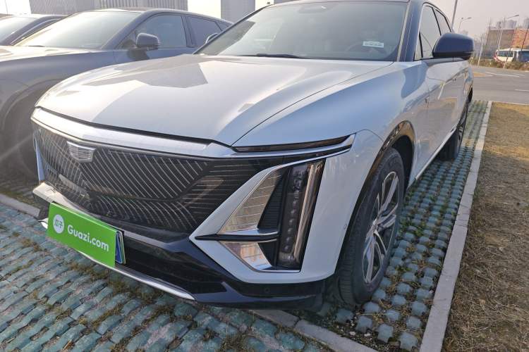 Used Cadillac LYRIQ 2022 Rear-Drive Long-Range Luxury Edition