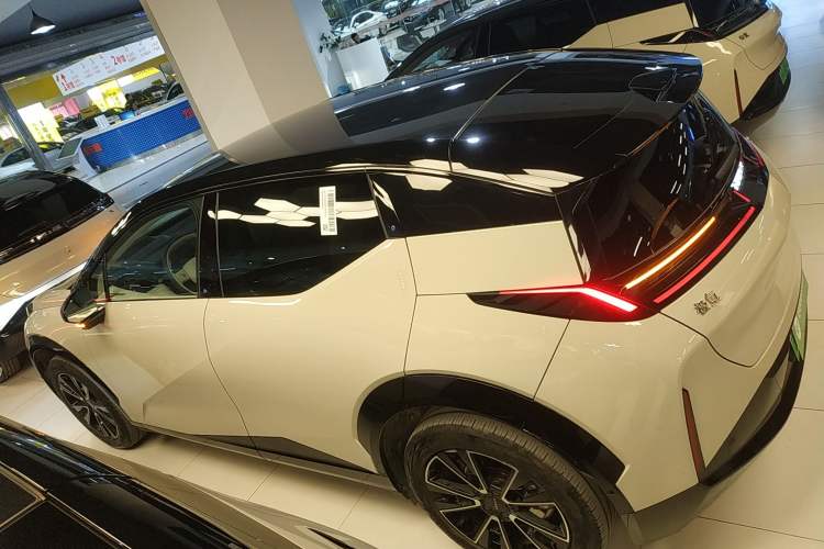 Used Zeekr X 2025 Four-Seater Rear-Drive Cube Version