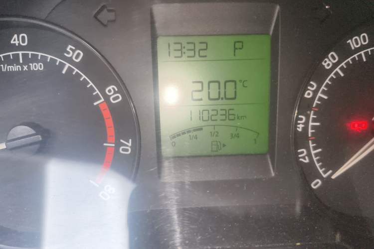 Used Skoda Rapid 2013 1.6L Automatic Smart Selection Model