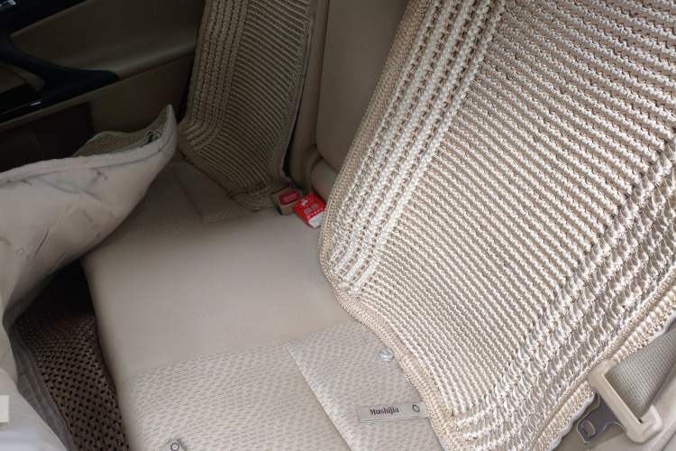 Used Toyota Reiz 2010 2.5S Fengdu Jinghua Edition Left Rear Seat