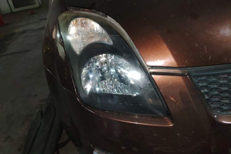 Used Suzuki Swift 2011 1.5L Manual Sport Audiovisual Edition Right Front Headlight