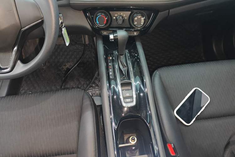 Used Honda Vezel 2020 1.5L CVT Pioneer Edition
