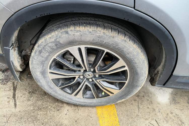 Used Dongfeng Aeolus AX7 2018 Classic 1.6T Automatic Luxury Model