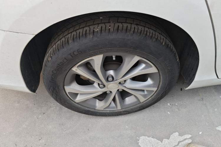 Used Buick Verano 2022 Pro 533T Enjoyment Edition Right Rear Wheel Hub