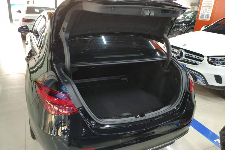 Used Mercedes-Benz C-Class 2022 Facelift C 260 L Trunk