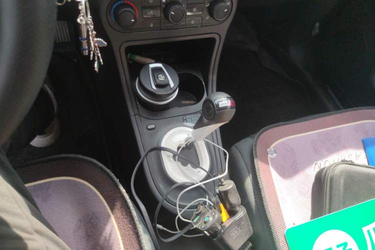 Used MG 3 2016 1.3L AMT Comfort Edition Gear Lever