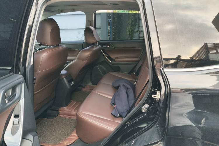 Used Subaru Forester 2016 2.5i Prestige Navigation Edition
