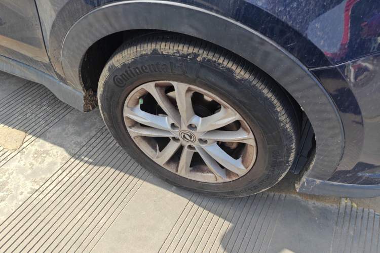 Used Dongfeng Fengon 580 2016 Revised Version 1.5T CVT Comfort Edition
