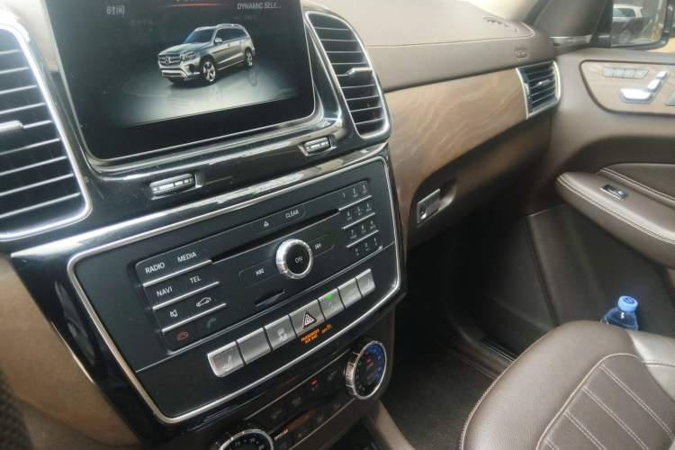 Used Mercedes-Benz CLS 
