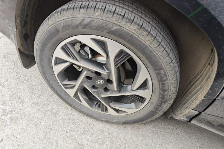 Used Hyundai Custo 2021 380TGDi Smart Love Flagship Edition TOP Premium Right Rear Wheel Hub