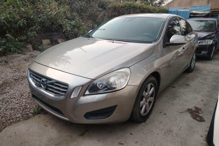 Used Volvo S60 2011 2.0T Comfort Edition