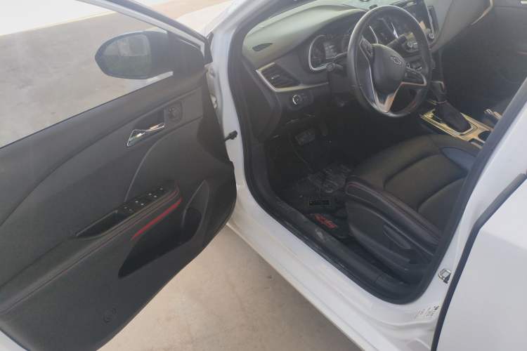 Used Chevrolet Monza 2019 RS 330T Automatic Comfort Edition China VI Standard Driver Seat