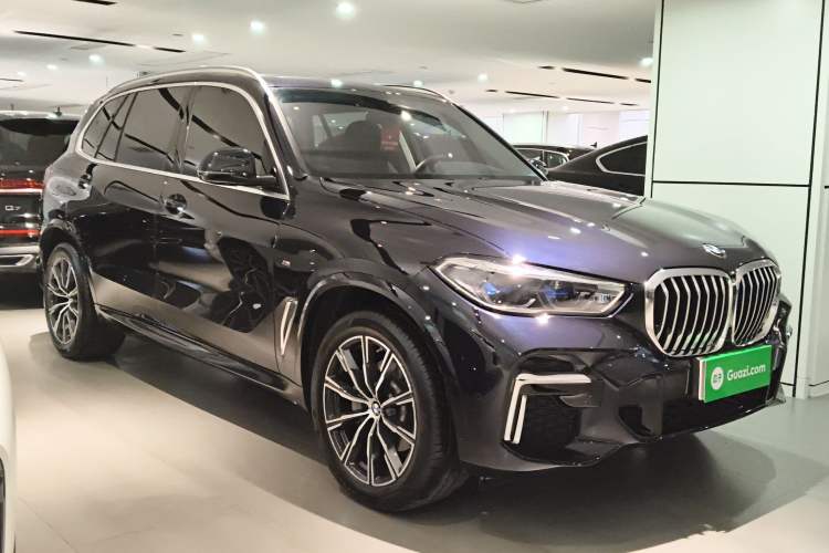 Used BMW X5 2022 Restyled xDrive 30Li Luxury Version M Sport Package