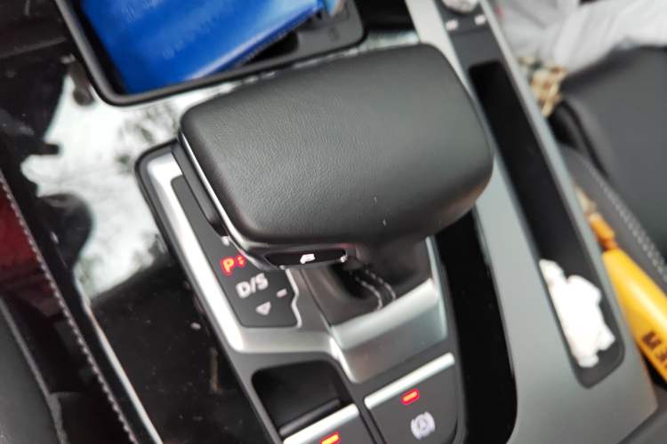 Used Audi Q5L 2023 40T Fashionable and Dynamic Edition
