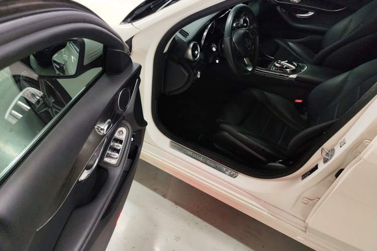 Used Mercedes-Benz C-Class 2018 C 200 Estate