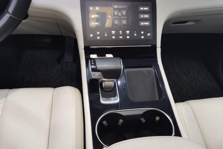 Used Li Auto ONE 2020 Extended-Range 6-Seater Version Gear Lever