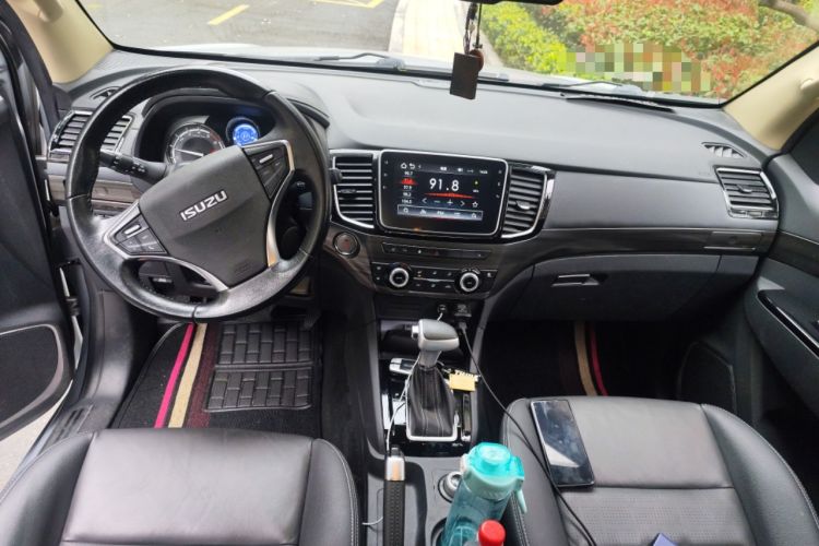 Used Isuzu mu-X 2020 1.9T Diesel Automatic 4x4 Enjoyment Edition 5 Seats China VI Standard
