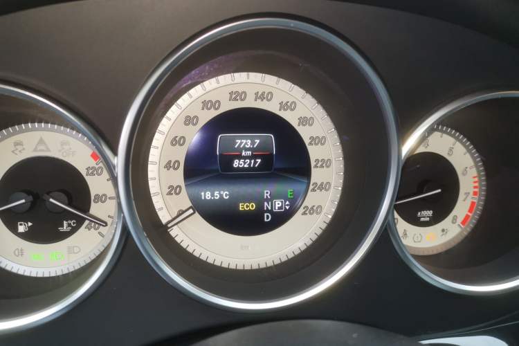 Used Mercedes-Benz CLS 2017 CLS 320 Elegant Edition Instrument Cluster