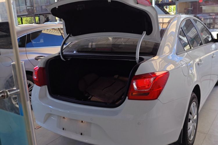 Used Chevrolet Cruze 2015 1.5L Classic SL MT