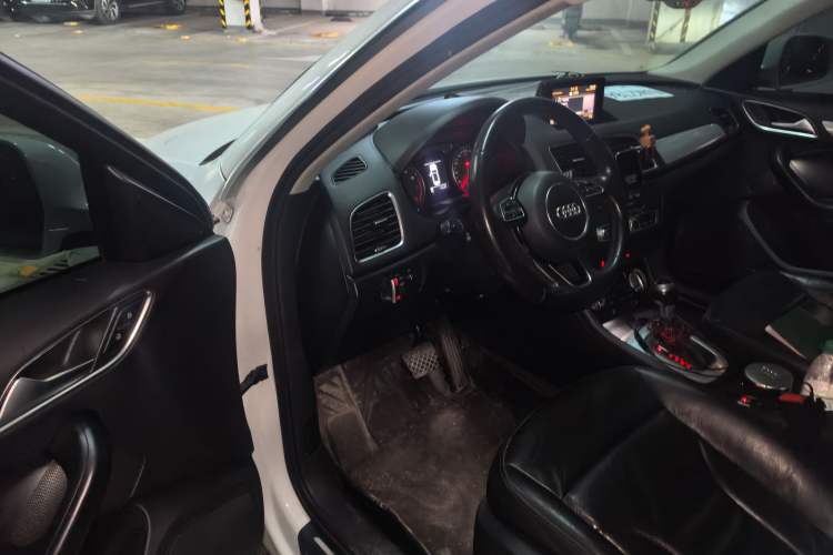 Used Audi Q3 2016 30 TFSI Collector's Edition Intelligent Model Driver Seat