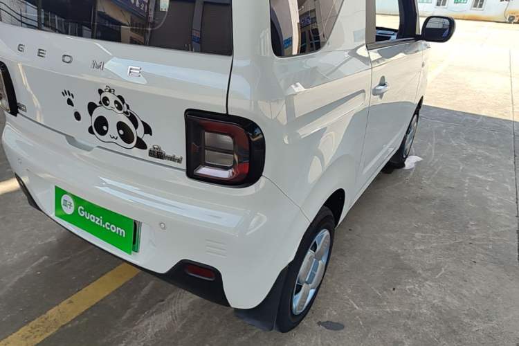Used Geely Galaxy Panda 2023 Panda Mini 200km Endurance Bear