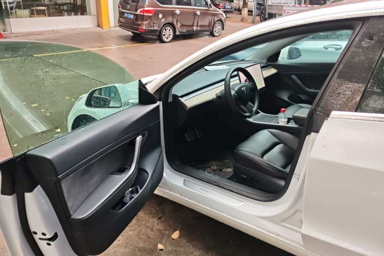 Used Tesla Model 3 2020 Long-Range Rear-Wheel-Drive Version Driver Seat