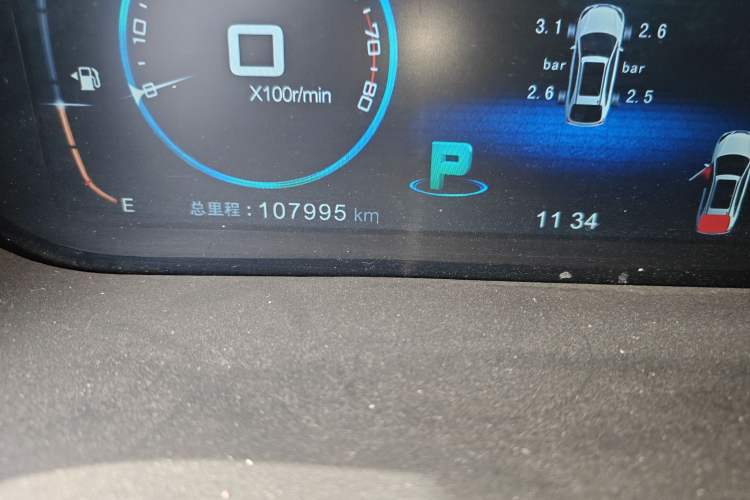 Used BYD Tang New Energy 2015 2.0T Four-Wheel-Drive Flagship Model