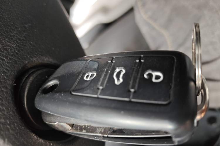 Used Volkswagen Tiguan 2013 1.8TSI Manual Two-Wheel Drive Trend Edition Vehicle Key